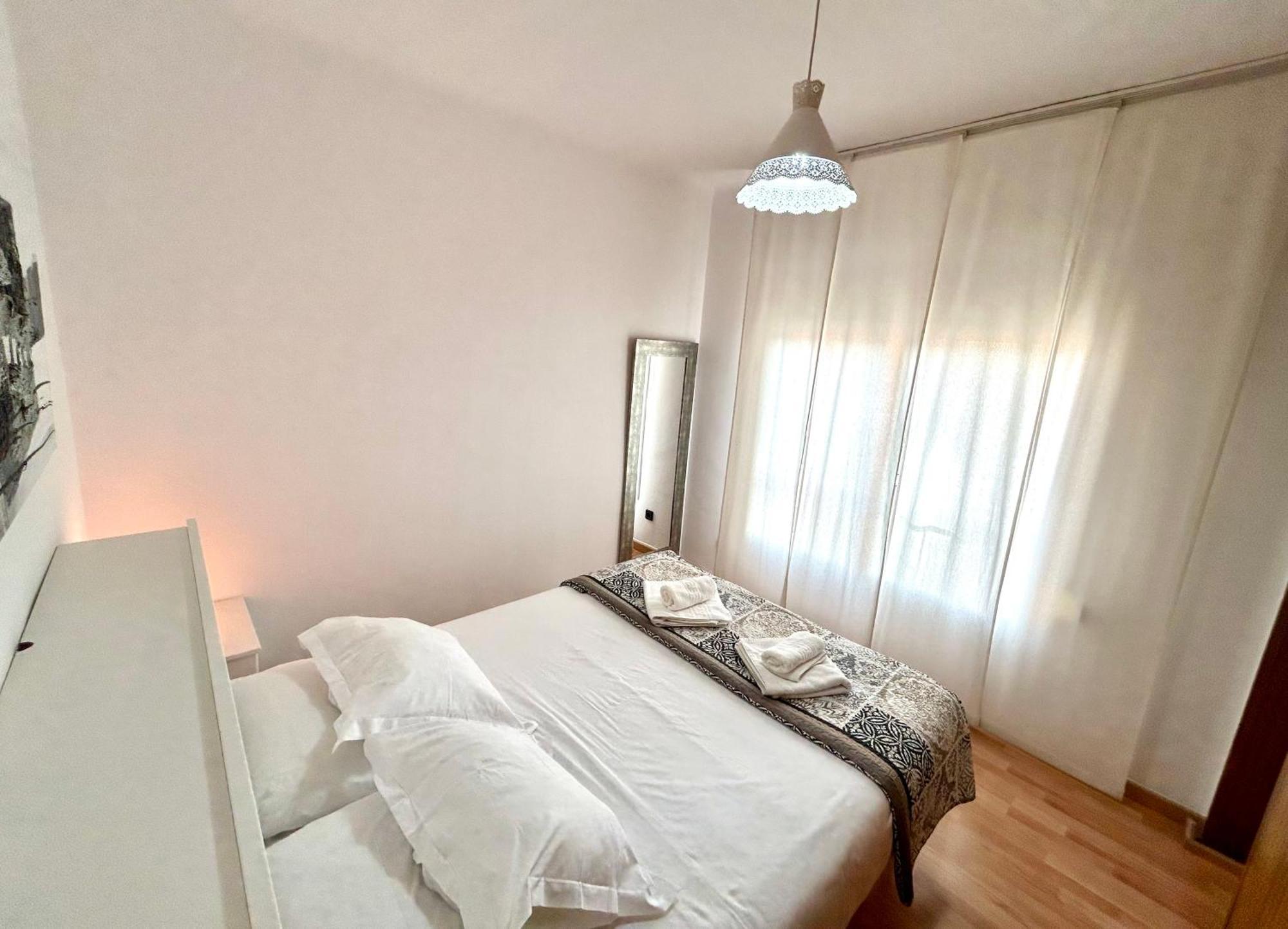 Apartment Carrer D'Olesa Barcelona Exterior photo