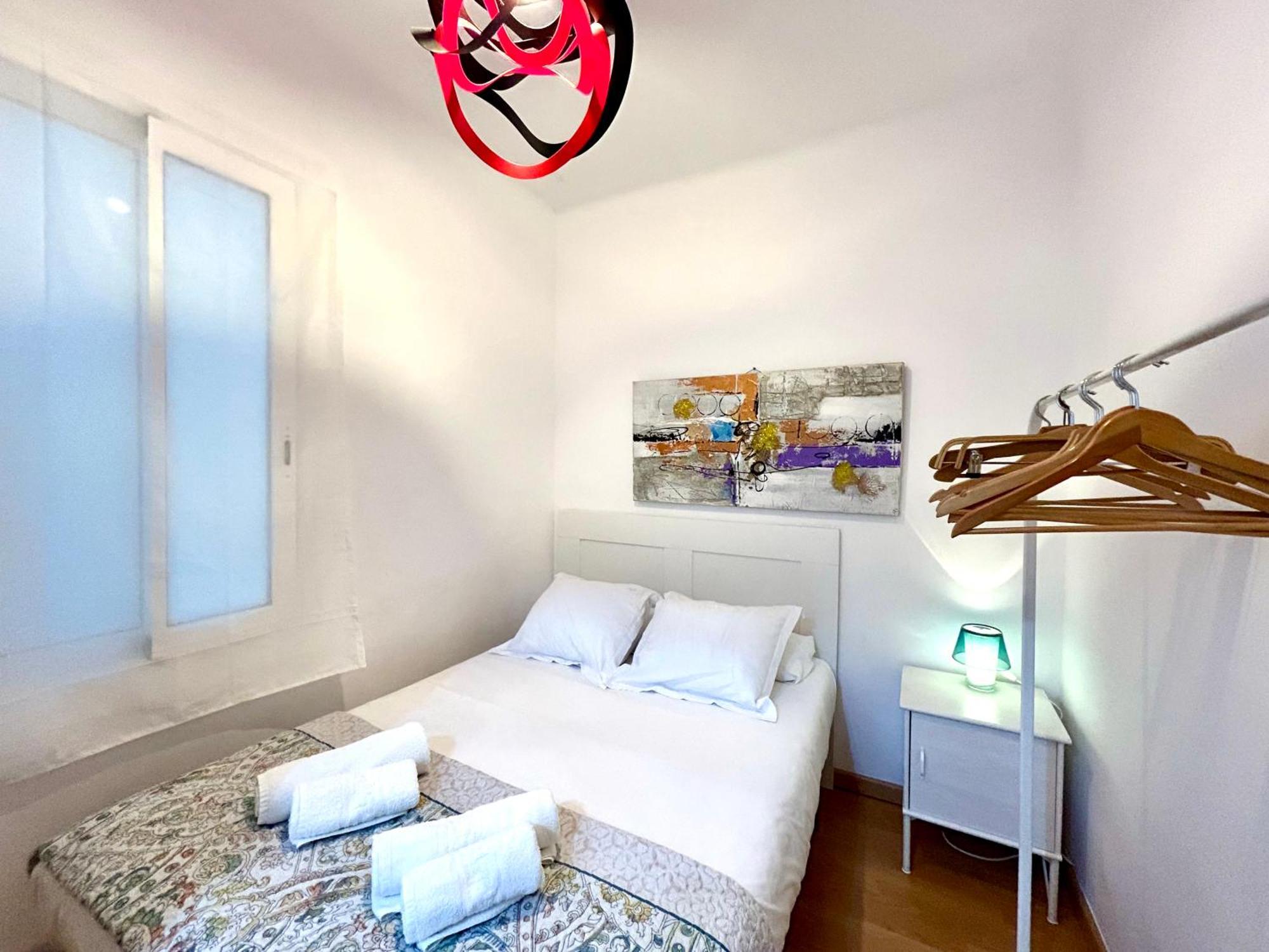 Apartment Carrer D'Olesa Barcelona Exterior photo